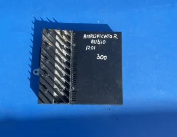Amplificator audio - BMW 1 Series E81-E88 [2004 - 2007] Hatchback 5 doors 1.6 MT (115 hp)