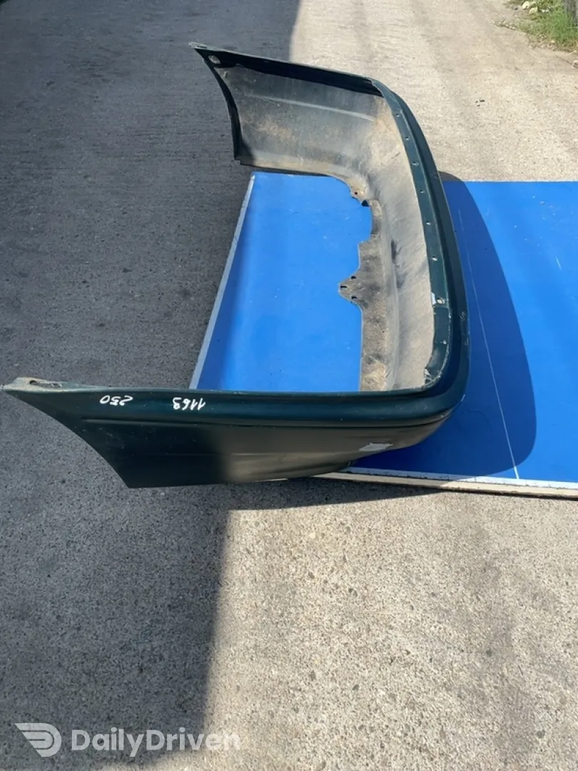 Bară protecție  - Culoare: Verde , Parte montare: Spate - Rover 600 1 generation [1993 - 1999] Sedan 2.0 MT (131 hp)