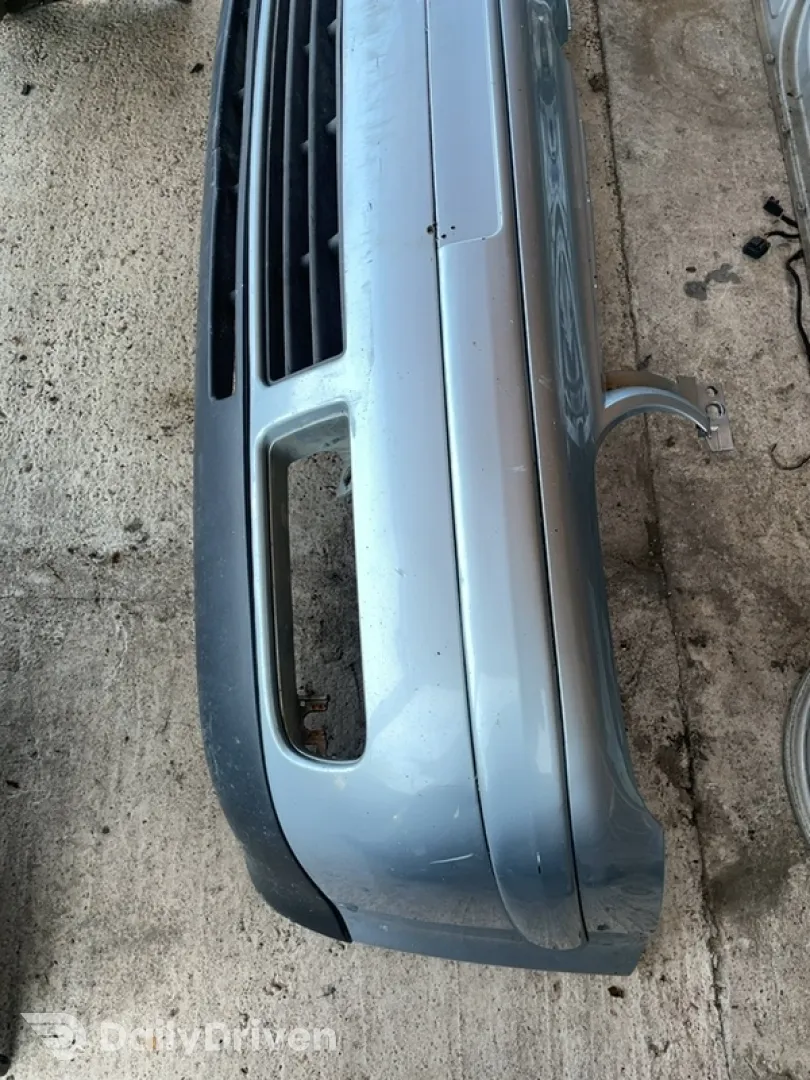 Bară protecție  - Culoare: Gri, Parte montare: Față - Volkswagen Golf 4 generation [1997 - 2006]