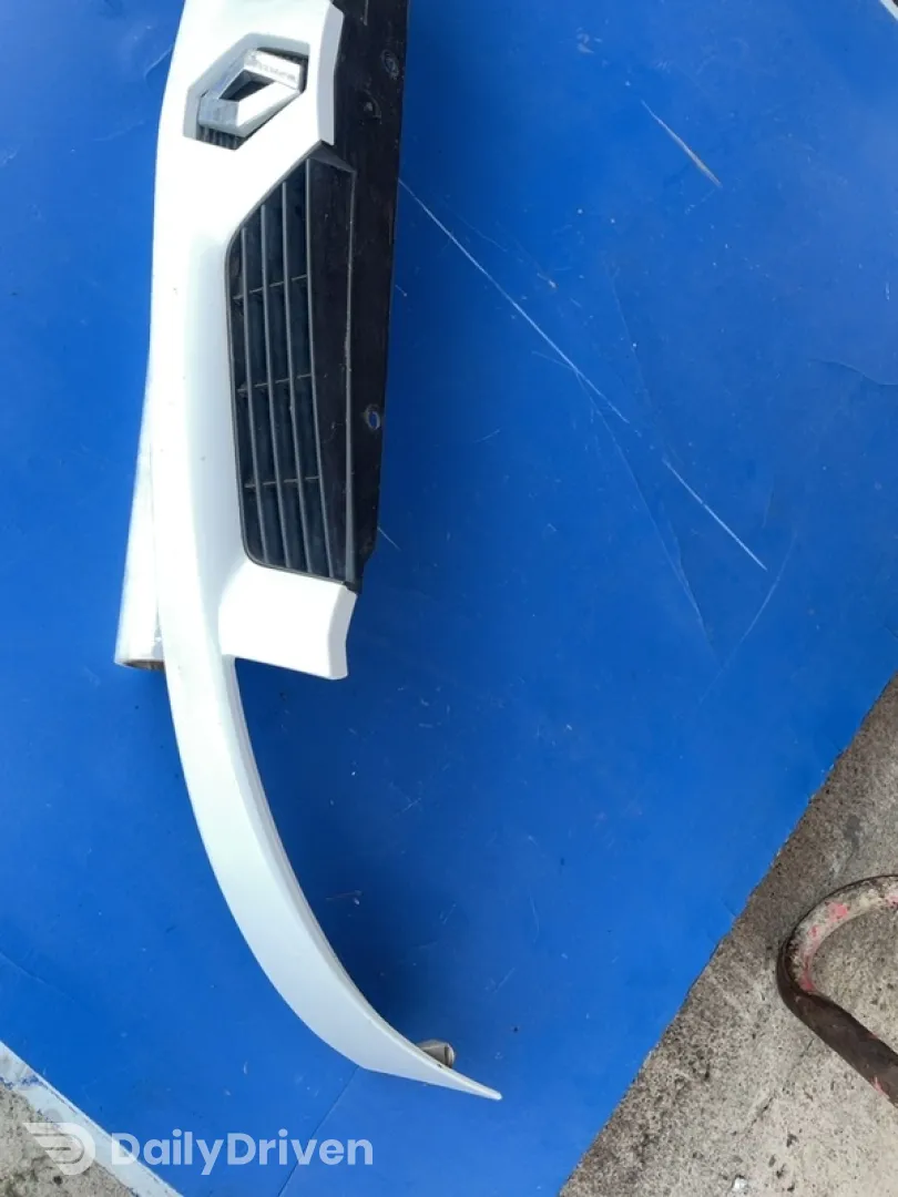 Grilă radiator - Renault Kangoo 1 generation [restyling] [2003 - 2009] Van 1.9 MT (65 hp)
