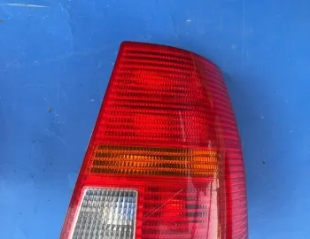Lampă spate - Parte montare: Dreapta - Volkswagen Golf 4 generation [1997 - 2006] wagon 1.6 MT (105 hp)