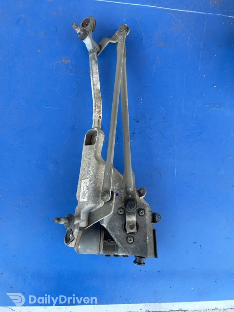 Ansamblu stergător parbriz - Parte montare: Față - Ford Fiesta 6 generation [2008 - 2013] Hatchback 5-doors 1.6TDCi MT (75 hp)