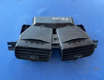 Guri ventilație - Parte montare: Central - Mercedes-Benz A-Class W168 [1997 - 2001]