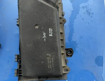 Carcasă filtru aer - Volkswagen Golf 4 generation [1997 - 2006] wagon 1.9 TDI MT (90 hp)