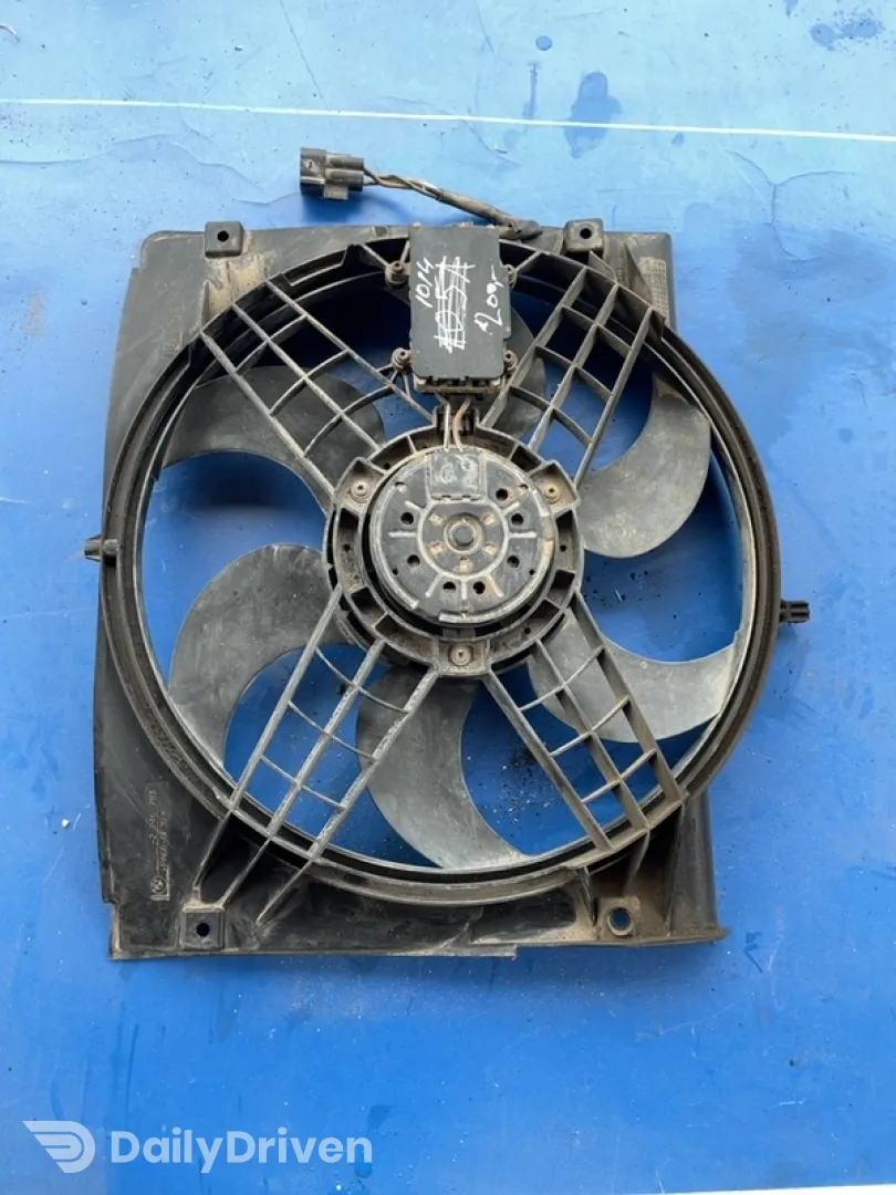 Ventilator răcire - BMW 3 Series E46 [1997 - 2003] Sedan 4-doors 320d MT (136 hp)