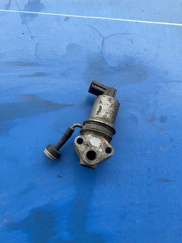 Supapă EGR - Volkswagen Golf 4 generation [1997 - 2006] wagon 1.6 MT (105 hp)