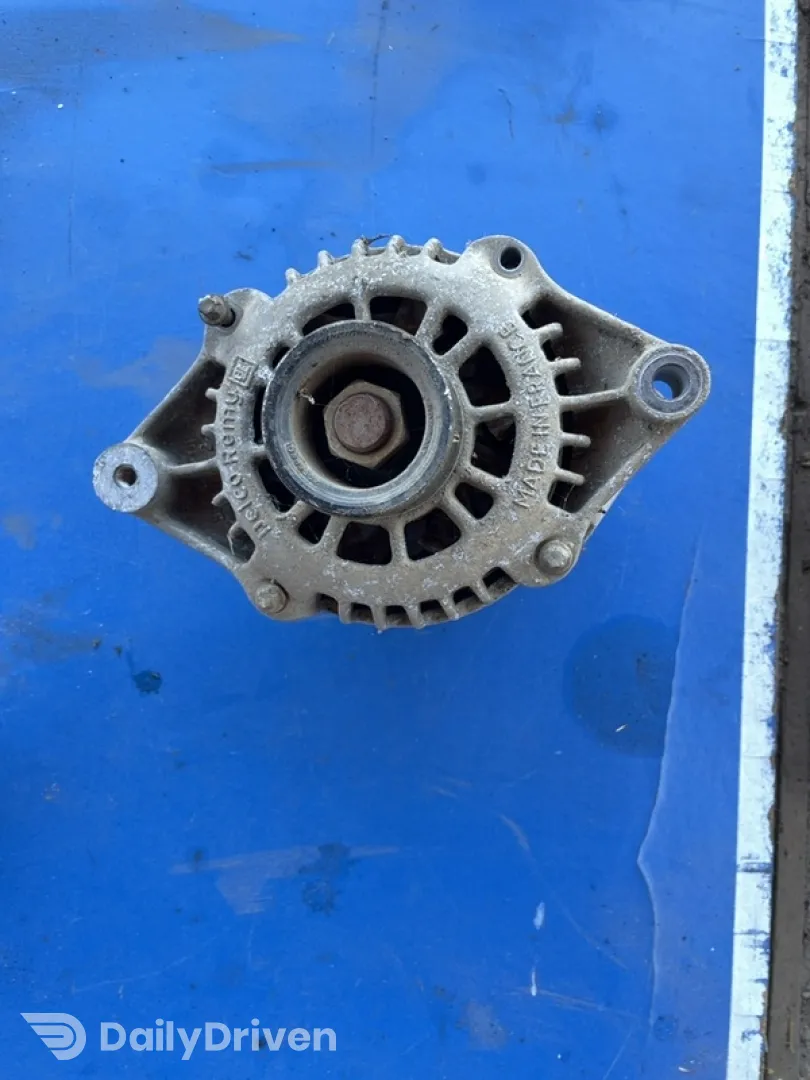 Alternator - Opel Vectra B [1995 - 1999] Sedan 4-doors 1.6 MT (101 hp)