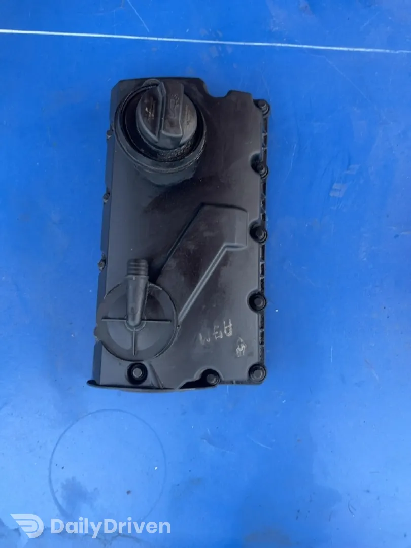 Capac culbutori - Volkswagen Golf 4 generation [1997 - 2006] wagon 1.9 TDI MT (115 hp)