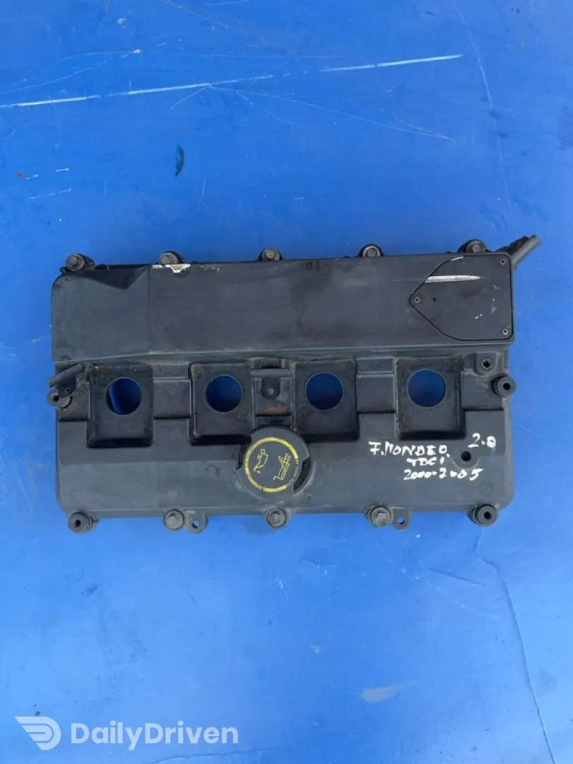 Capac culbutori - Ford Mondeo 3 generation [2000 - 2003] Liftback