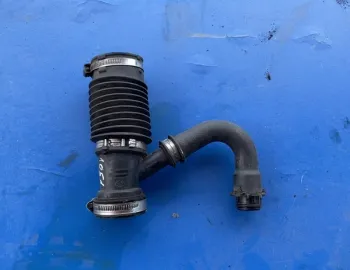 Furtun intercooler turbo - Ford Fiesta 6 generation [2008 - 2013] Hatchback 5-doors 1.6TDCi MT (75 hp)