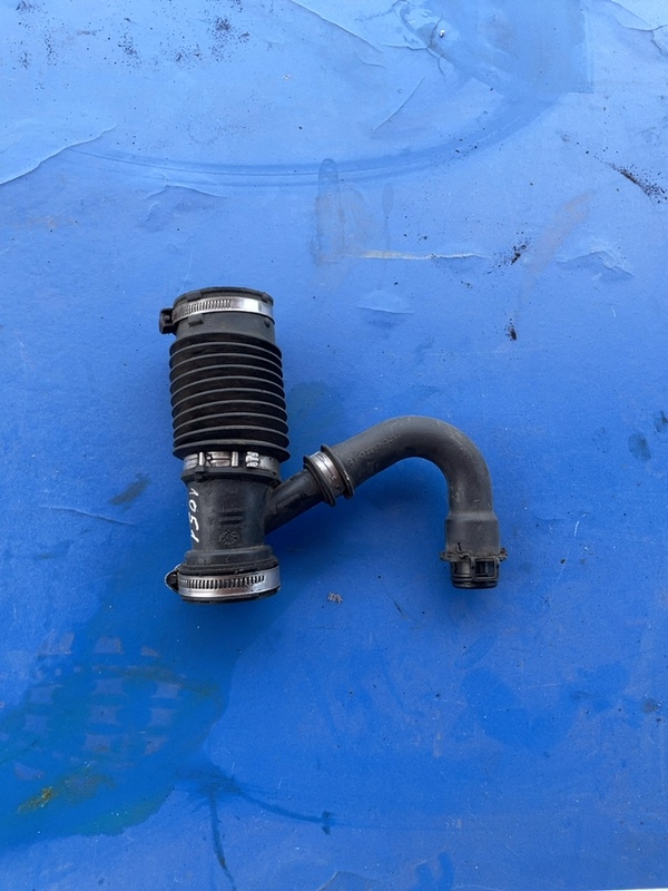 Furtun intercooler turbo - Ford Fiesta 6 generation [2008 - 2013] Hatchback 5-doors 1.6TDCi MT (75 hp)