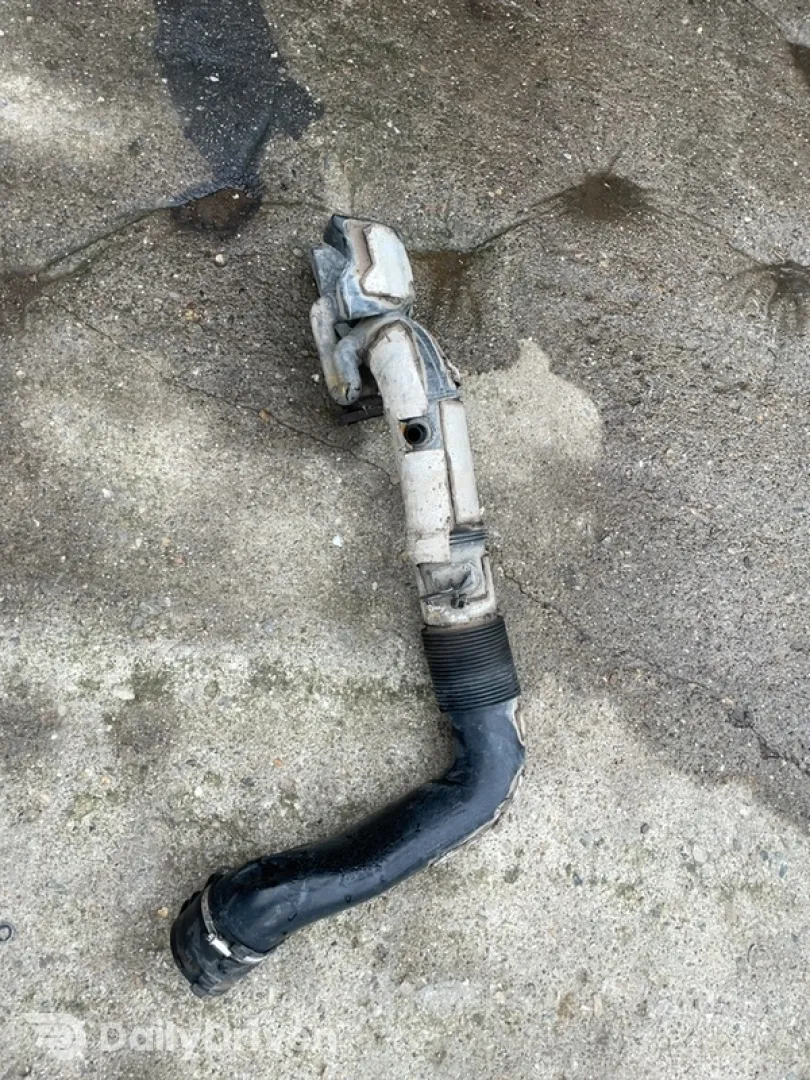 Furtun intercooler turbo - Volvo V50 1 generation [2003 - 2011] wagon 2.0 D MT (136 hp)