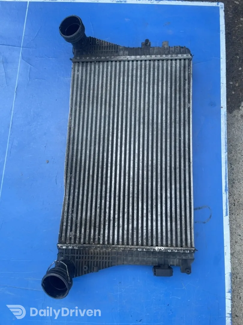 Intercooler - Volkswagen Golf 5 generation [2003 - 2009] Hatchback 5-doors 1.9 TDI 5MT (105 hp)