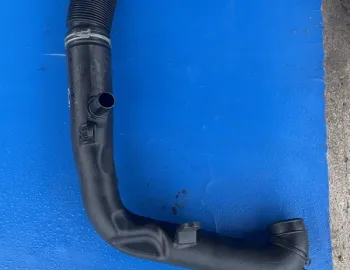 Furtun intercooler turbo - Volkswagen Golf 5 generation [2003 - 2009] Hatchback 5-doors 1.9 TDI 5MT (105 hp)