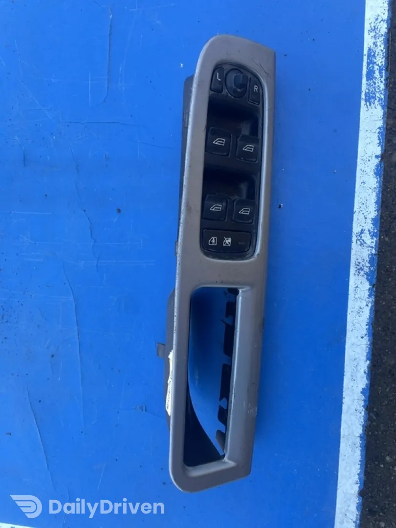 Buton ridicare geam - Parte montare: Stânga f - Volvo V50 1 generation [2003 - 2011]