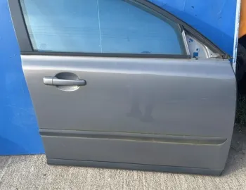 Ușă față - Culoare: Gri, Parte montare: Dreapta față - Volvo V50 1 generation [2003 - 2011] wagon 2.0 D MT (136 hp)