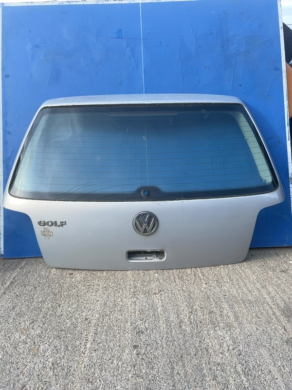 Haion - Culoare: Gri, Varianta: Hatchback - Volkswagen Golf 4 generation [1997 - 2006] Hatchback 3-doors 1.4 MT (75 hp)