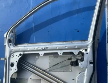 Ușă față - Culoare: Gri, Parte montare: Dreapta față - Volkswagen Polo 4 generation [2001 - 2005] Hatchback 5-doors 1.4 TDI MT (75 hp)