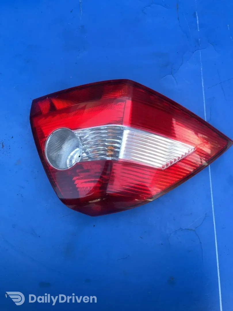 Lampă spate - Parte montare: Stânga spate - Renault Megane 2 generation [2002 - 2006] Sedan 1.6 MT (113 hp)