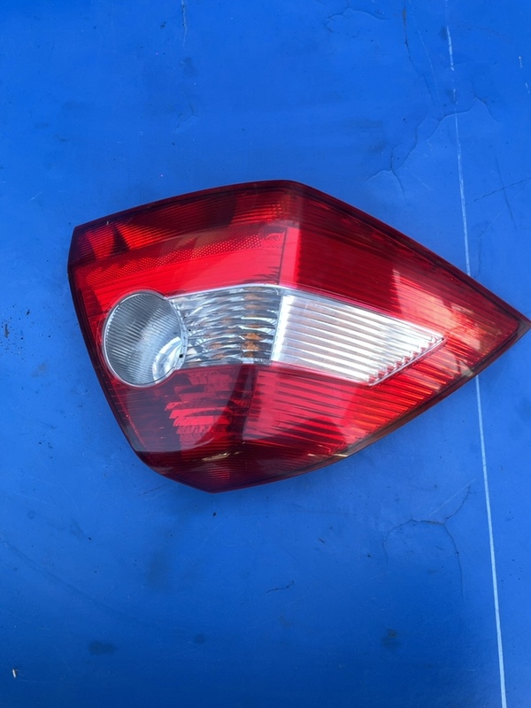 Lampă spate - Parte montare: Stânga spate - Renault Megane 2 generation [2002 - 2006] Sedan 1.6 MT (113 hp)