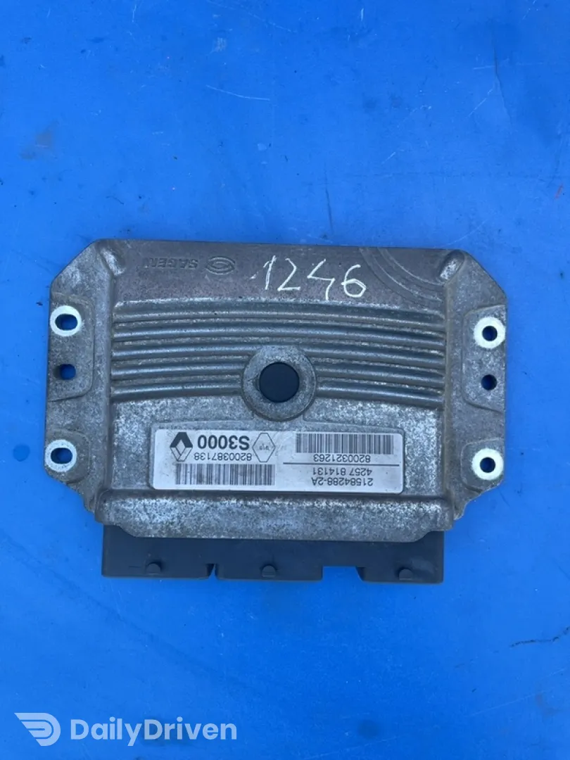 Calculator ECU - Renault Megane 2 generation [2002 - 2006] Sedan 1.6 MT (113 hp)