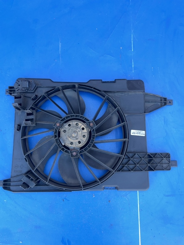 Ventilator răcire - Renault Megane 2 generation [2002 - 2006] Sedan 1.6 MT (113 hp)