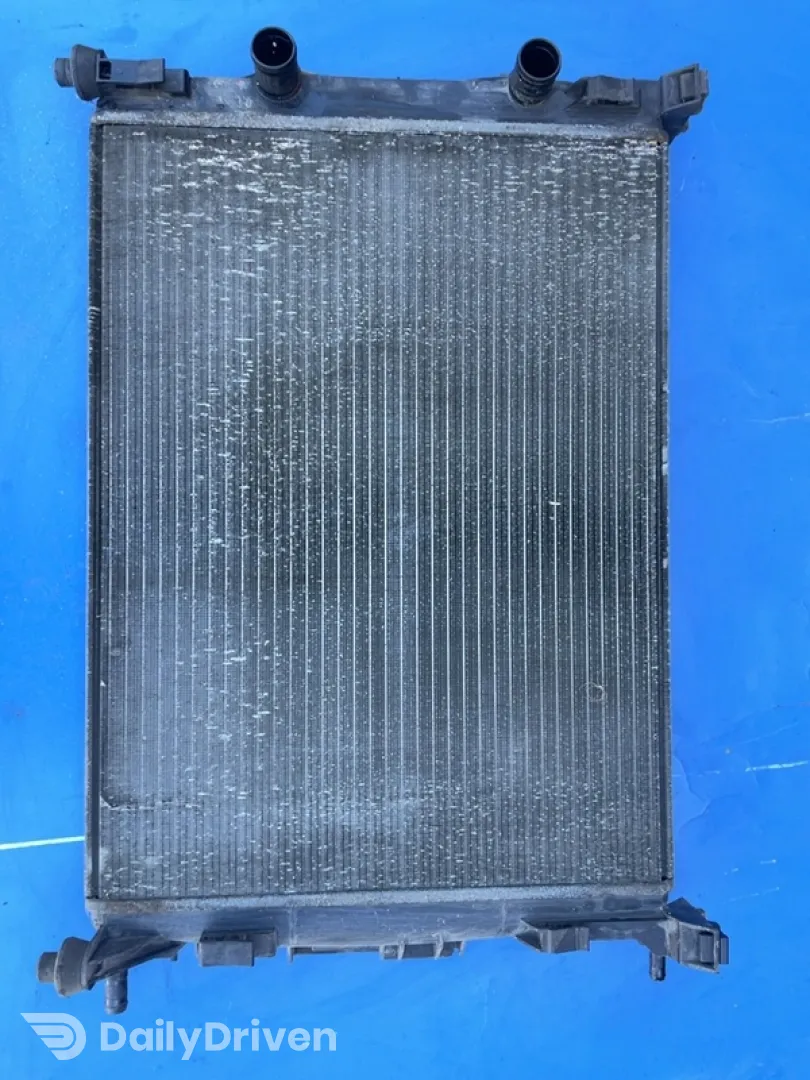 Radiator răcire - Renault Megane 2 generation [2002 - 2006] Sedan 1.6 MT (113 hp)