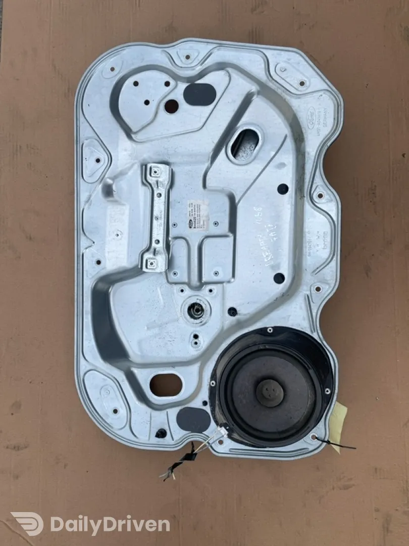 Macara geam  - Electric