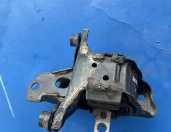 Suport motor - Parte montare: Stânga - Volkswagen Polo 4 generation [2001 - 2005] Hatchback 5-doors 1.4 TDI MT (75 hp)