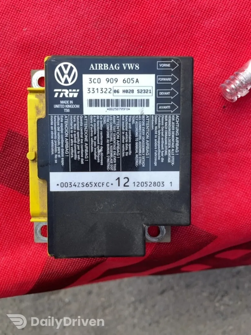 Modul airbag - Volkswagen Passat B6 [2005 - 2010] Sedan 4-doors 2.0 TDI MT (140 hp)