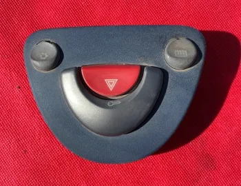 Buton avarie - Smart Fortwo 1 generation [1998 - 2002] Cabriolet 0.8 d(41hp) diesel