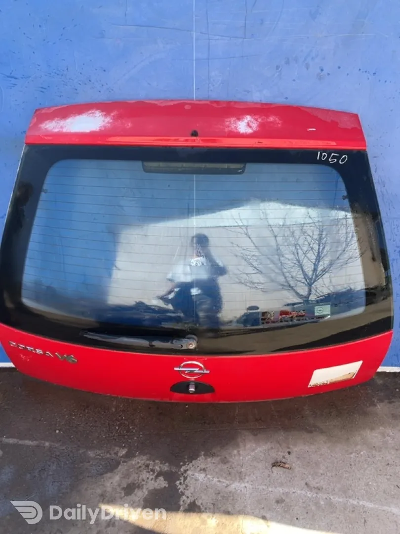 Haion - Culoare: Roșu, Varianta: Hatchback 2 usi - Opel Corsa C [restyling] [2003 - 2006] Hatchback 3-doors 1.0 MT (60 hp)