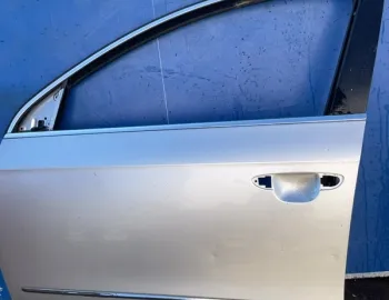 Ușă față - Parte montare: Stânga - Volkswagen Passat B6 [2005 - 2010] Sedan 4-doors 2.0 TDI MT (140 hp)