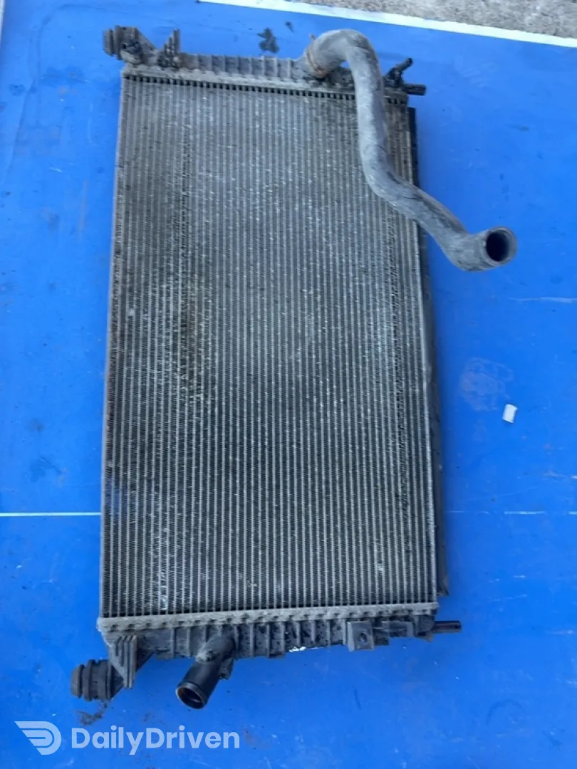 Radiator răcire - Volvo V50 1 generation [2003 - 2011] wagon 2.0 D MT (136 hp)