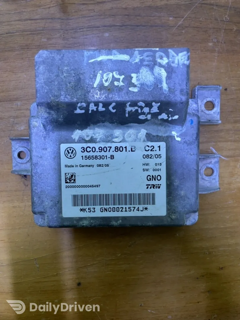 Calculator frănă de mănă - Volkswagen Passat B6 [2005 - 2010] Sedan 4-doors 2.0 TDI MT (140 hp)