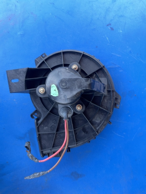 Ventilator habitaclu - Opel Corsa C [2000 - 2003] Hatchback 3-doors 1.0 MT (58 hp)