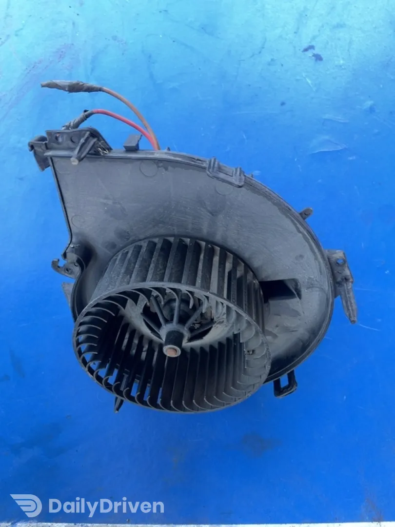 Ventilator habitaclu - Opel Corsa C [2000 - 2003] Hatchback 3-doors 1.0 MT (58 hp)