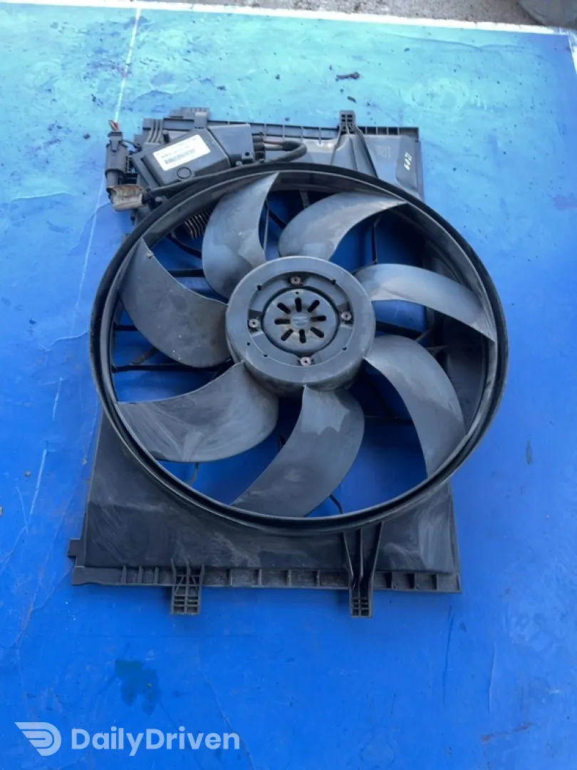Ventilator răcire - Mercedes-Benz C-Class W203 [2000 - 2004] wagon 5-doors C 200 Kompressor AT (163 hp)