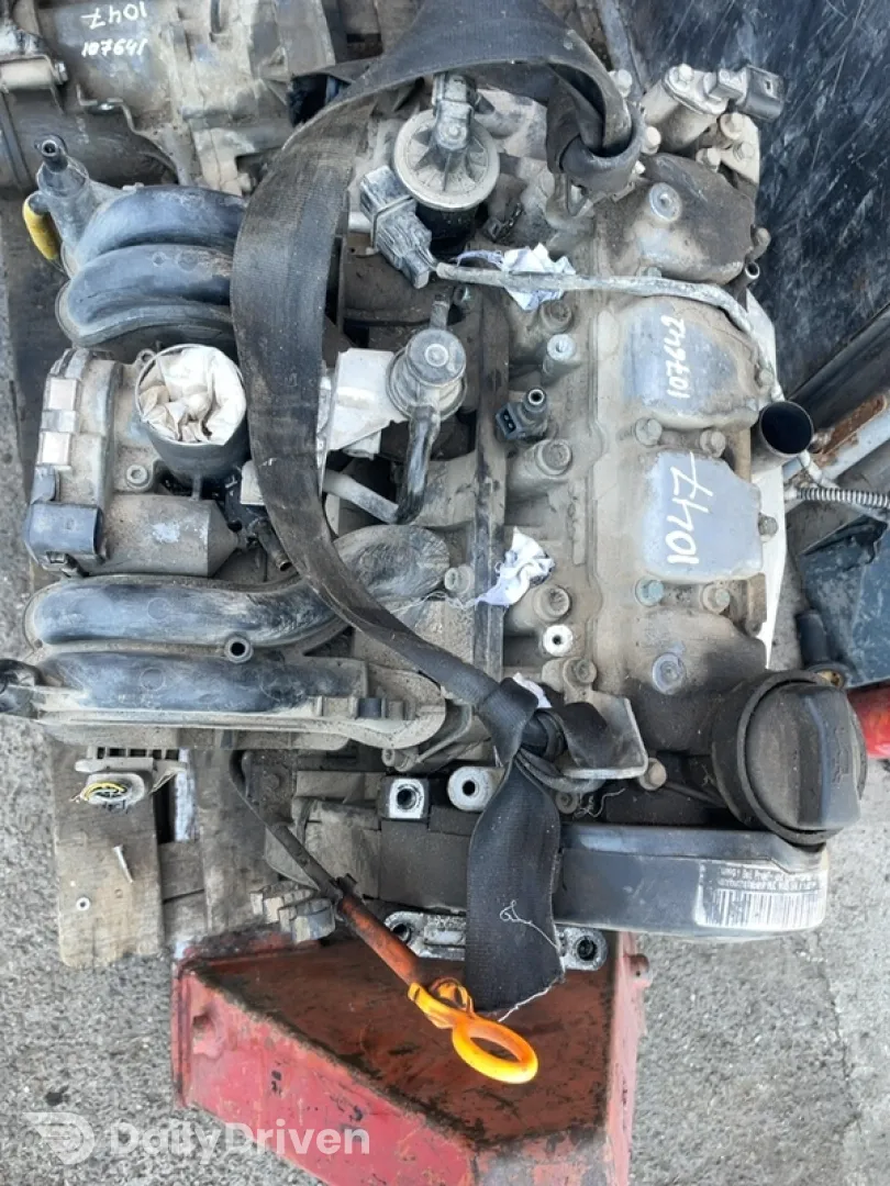Motor - Volkswagen Polo 3 generation [restyling] [2000 - 2002] Hatchback 3-doors 1.0 MT (50 hp)