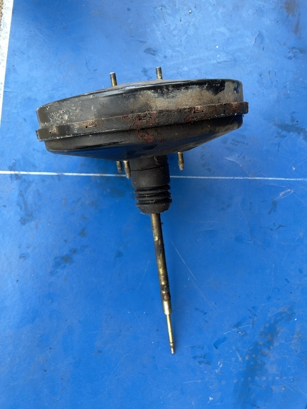 Tulumbă servofrănă - Ford Mondeo 3 generation [2000 - 2003] Liftback 2.0 Di MT (115 hp)