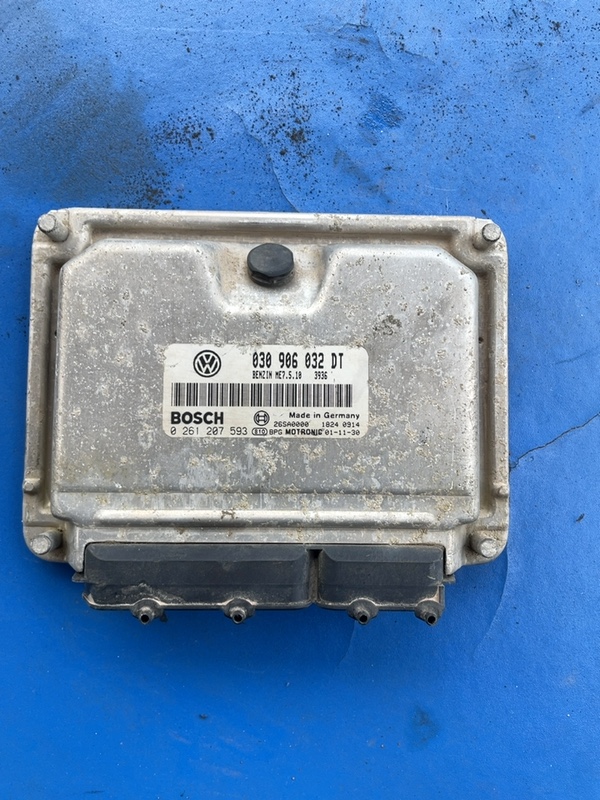 Calculator ECU - Volkswagen Polo 3 generation [restyling] [2000 - 2002] Hatchback 3-doors 1.4 MT (60 hp)