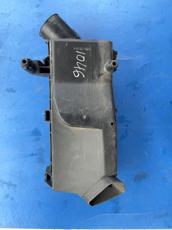 Carcasă filtru aer - Ford Mondeo 3 generation [2000 - 2003] Liftback 2.0 Di MT (115 hp)