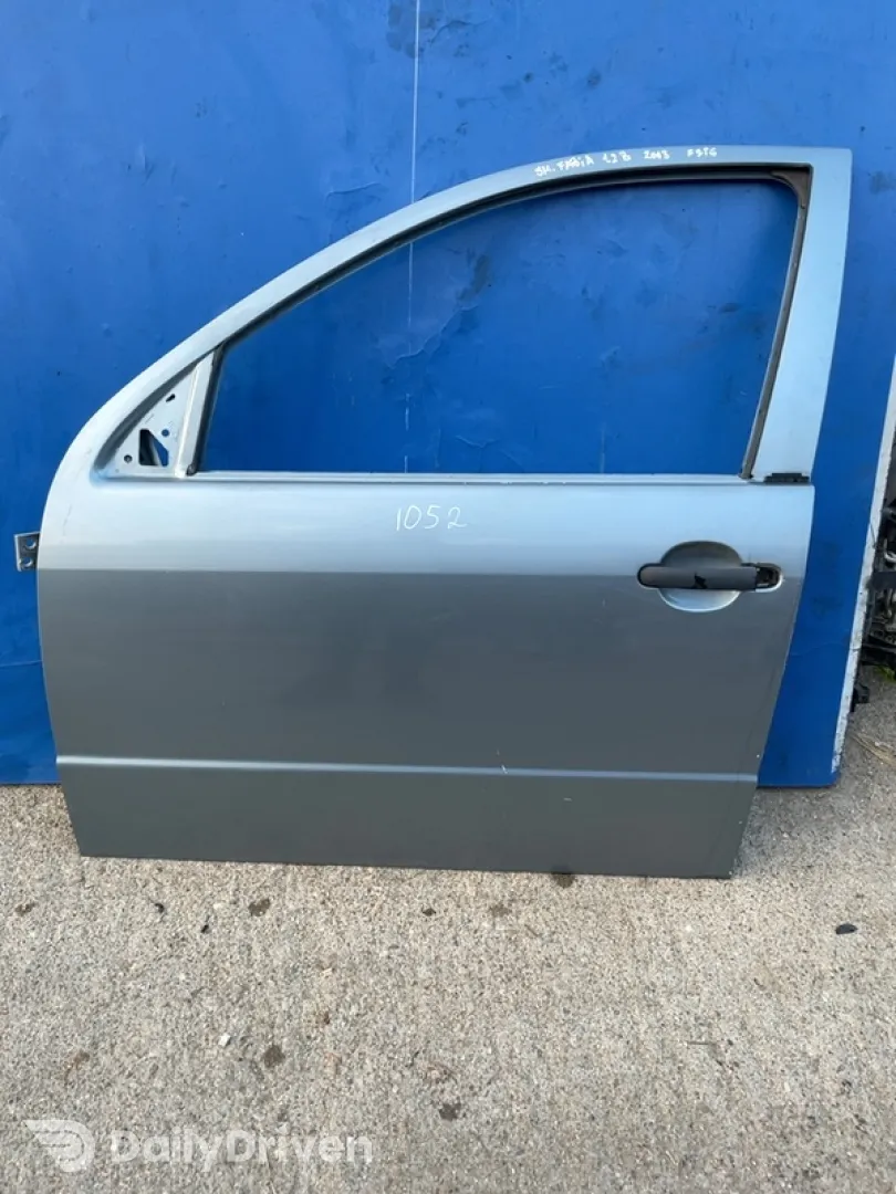 Ușă față - Culoare: Gri, Parte montare: Stânga - Skoda Fabia 6Y [1999 - 2004] Hatchback 5-doors 1.2 MT (54 hp)