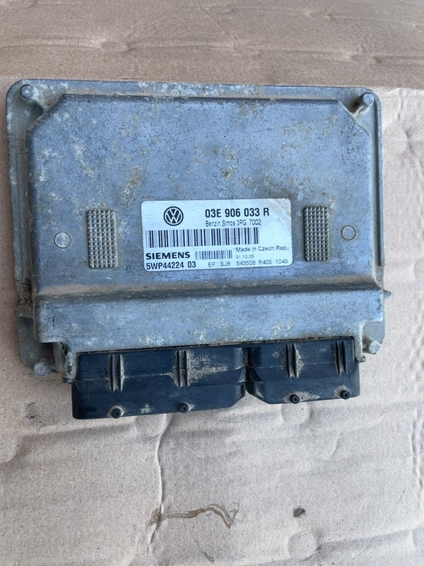Calculator ECU - Volkswagen Polo 4 generation [restyling] [2005 - 2009] Hatchback 5-doors 1.2 MT (65 hp)
