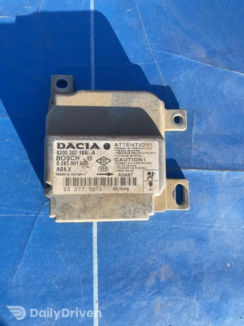 Modul airbag - Dacia Logan 1 generation [2004 - 2008] Sedan 1.4 MT (75 hp)