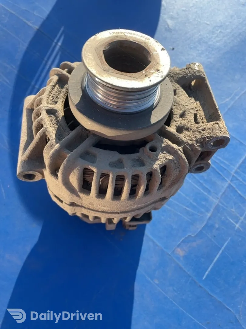 Alternator - Dacia Logan 1 generation [2004 - 2008] Sedan 1.4 MT (75 hp)