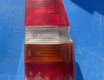 Lampă spate - Parte montare: Dreapta - Ford Escort 6 generation [1995 - 2000] wagon 1.8 TD MT (90 hp)