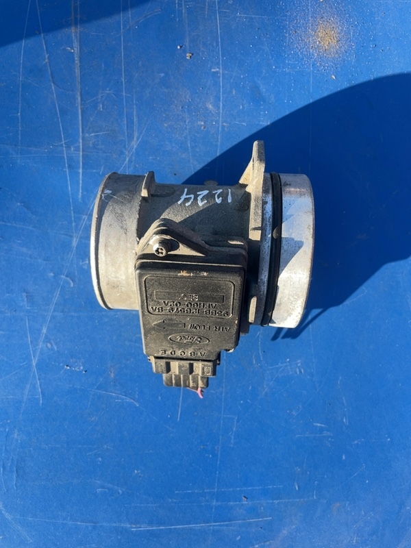 Debitmetru aer - Ford Escort 6 generation [1995 - 2000] wagon 1.8 TD MT (90 hp)