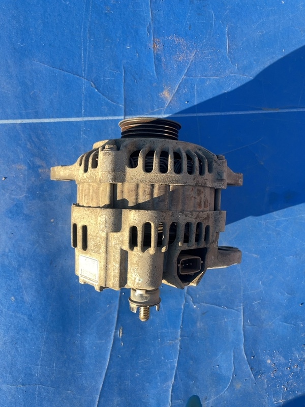Alternator - Mitsubishi Space Star 1 generation [restyling] [2002 - 2005] Minivan 1.8 MT (112 hp)