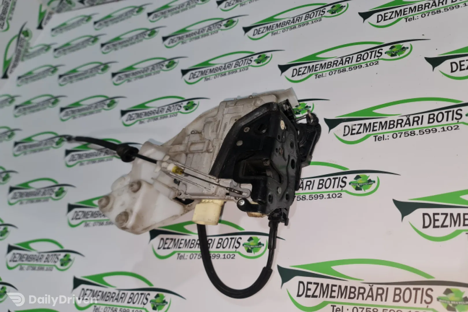Broasca usa spate dreapta Volkswagen VW Passat B6 [2005 - 2010] wagon 5-usi 1.9 TDI MT (105 hp)